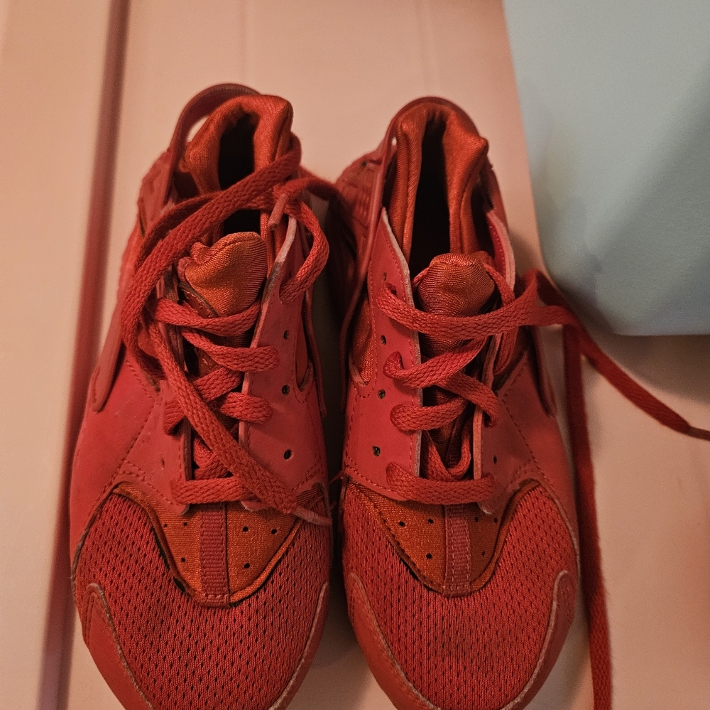 Kids Red Nike Huarache